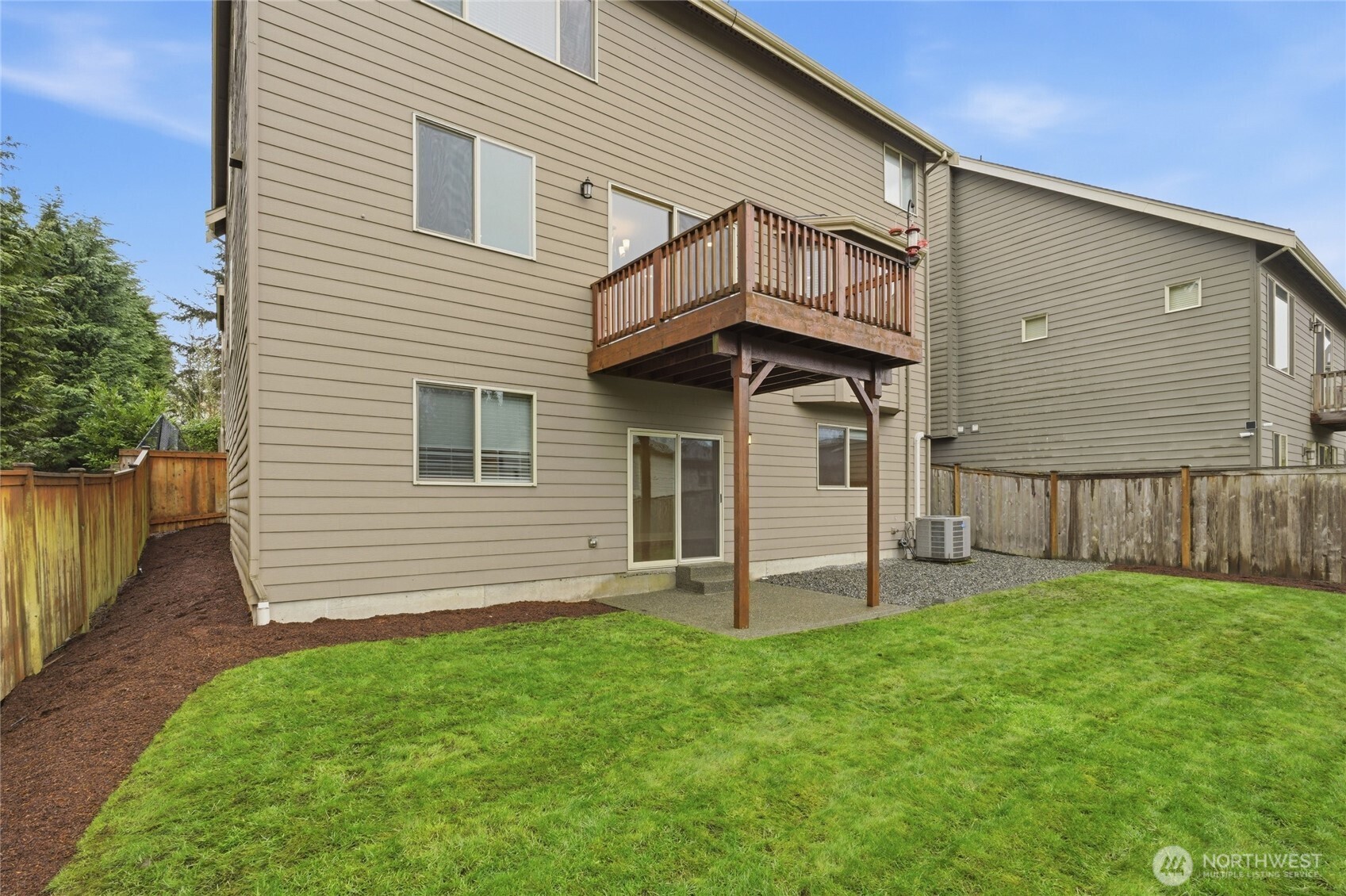 5236 NE 11th Court , Renton, WA 98059