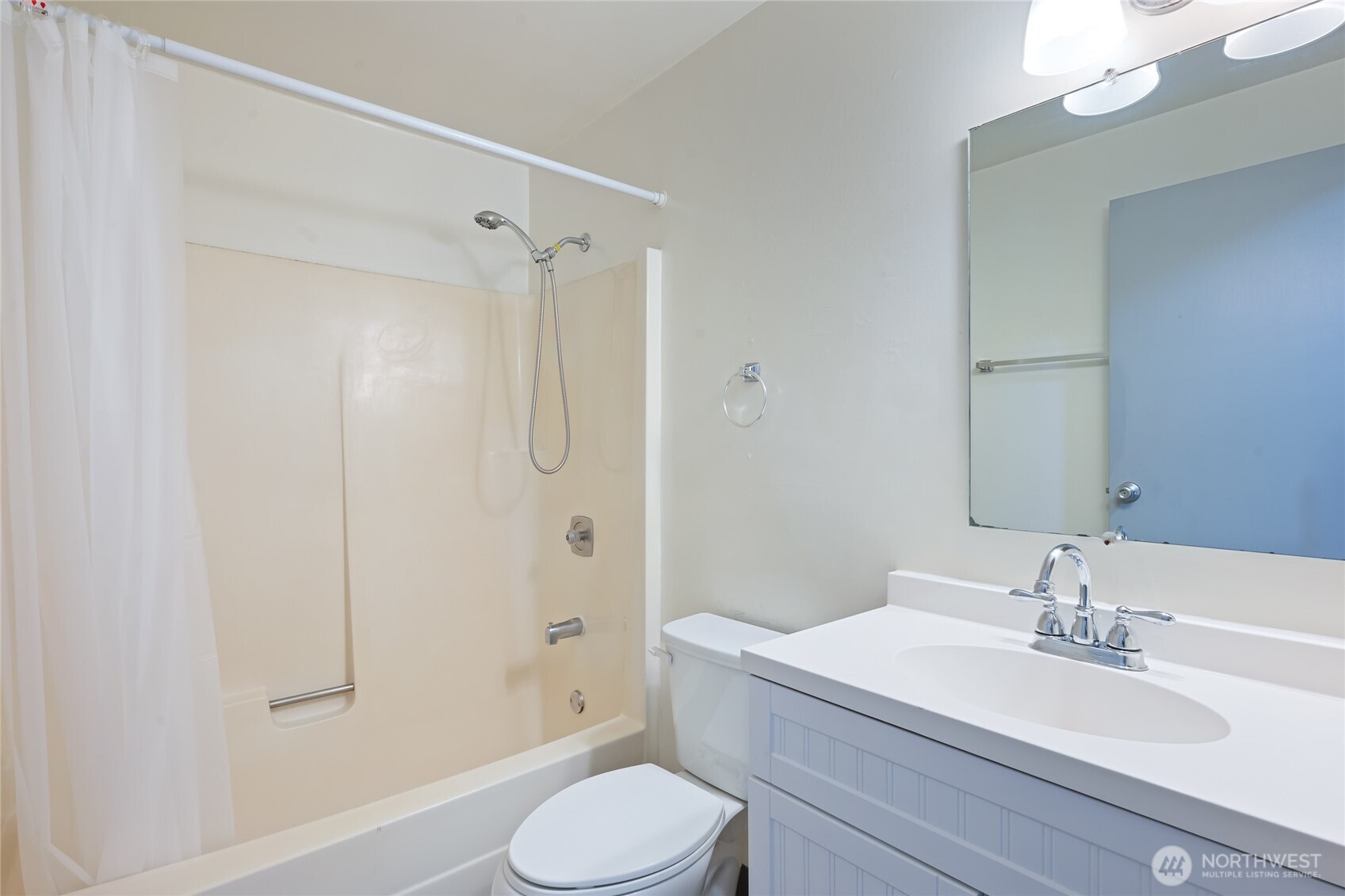 441 445 Smithers Avenue S, Renton, WA 98057