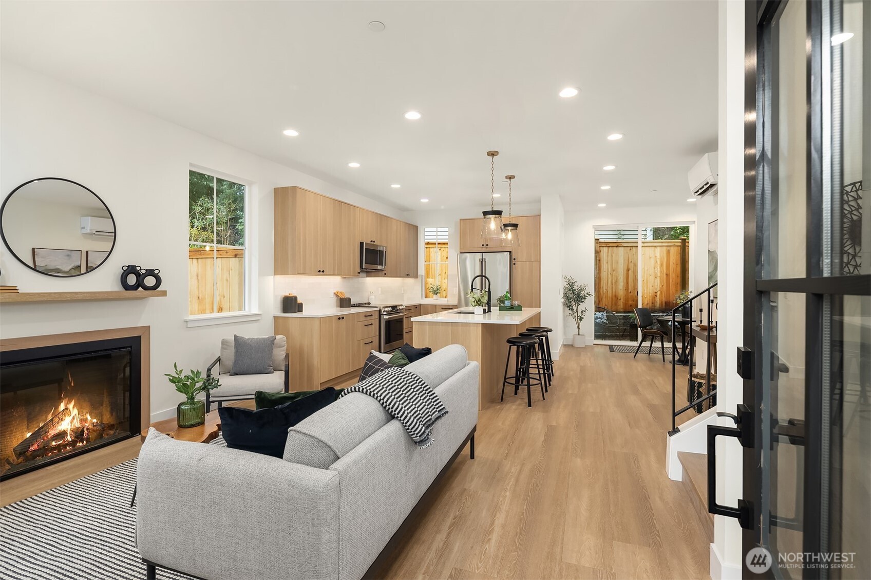 11812 NE 103rd Place , Kirkland, WA 98033