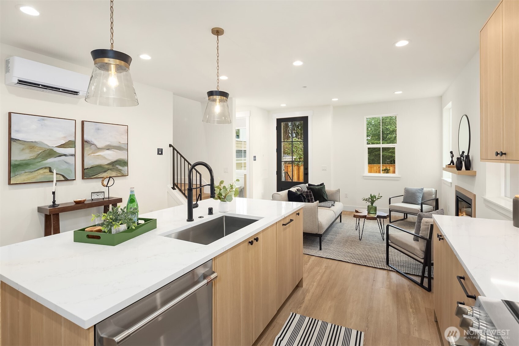 11812 NE 103rd Place , Kirkland, WA 98033