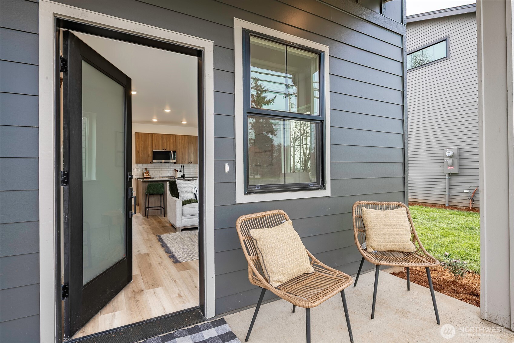 214 E Grover Street , Lynden, WA 98264