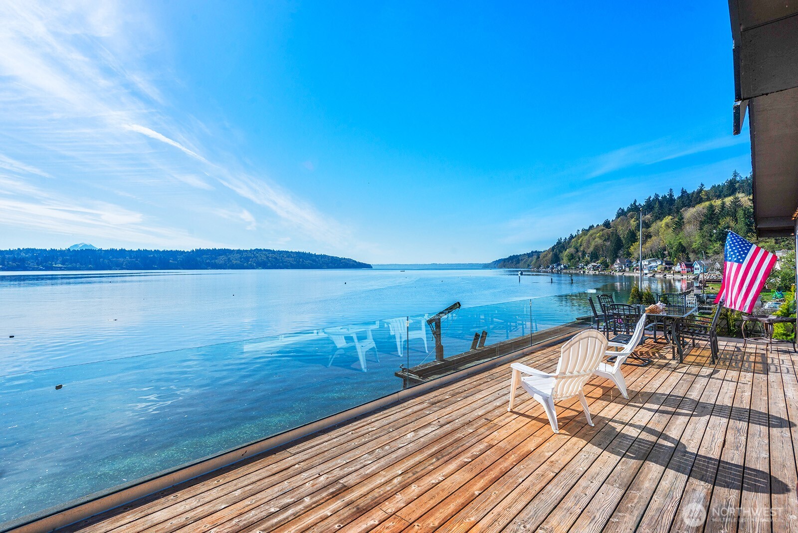 11613 SW Shawnee , Vashon, WA 98070