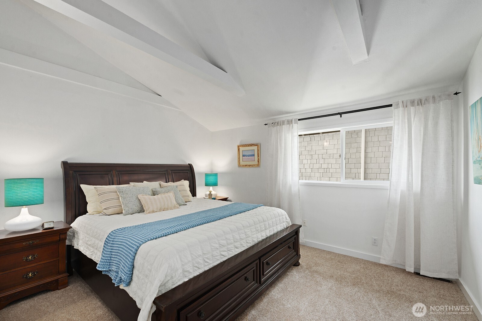 11613 SW Shawnee , Vashon, WA 98070