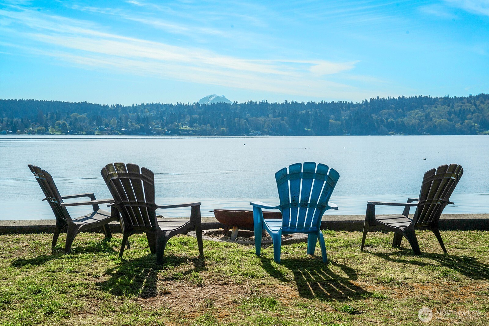 11613 SW Shawnee , Vashon, WA 98070