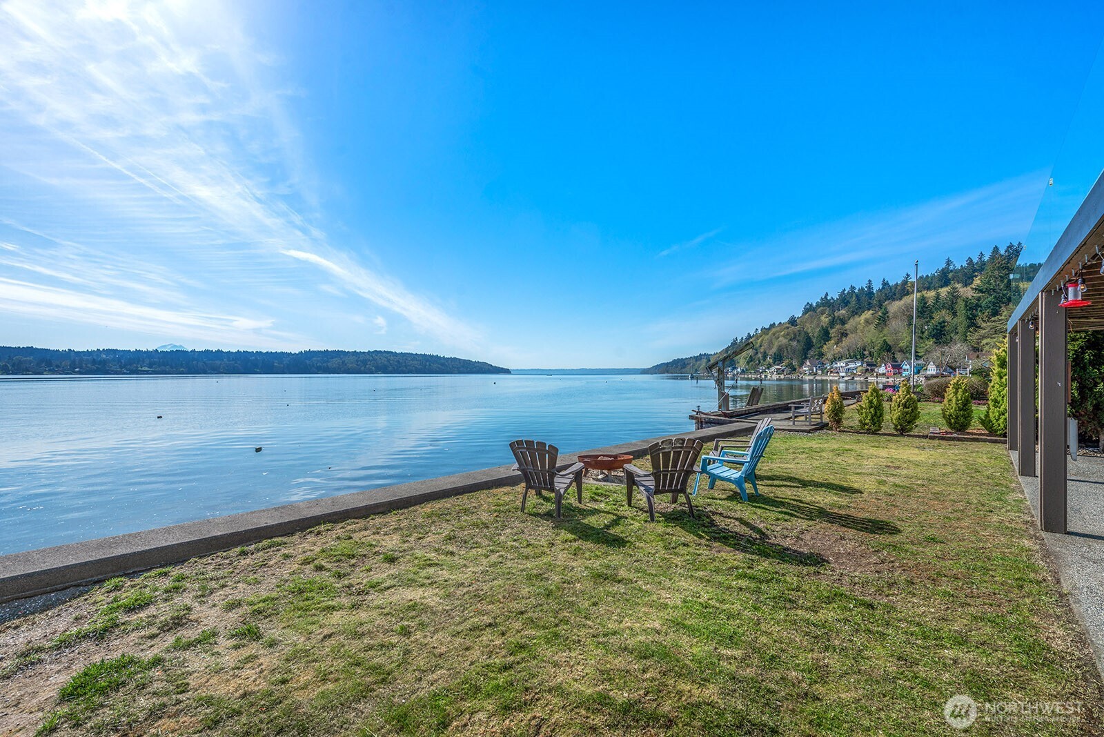 11613 SW Shawnee , Vashon, WA 98070