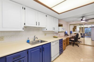 900 E Bay Drive NE #A203, Olympia, WA 98506 - Photo 11