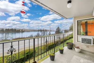 900 E Bay Drive NE #A203, Olympia, WA 98506 - Photo 2