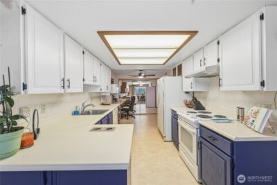 900 E Bay Drive NE #A203, Olympia, WA 98506 - Photo 7