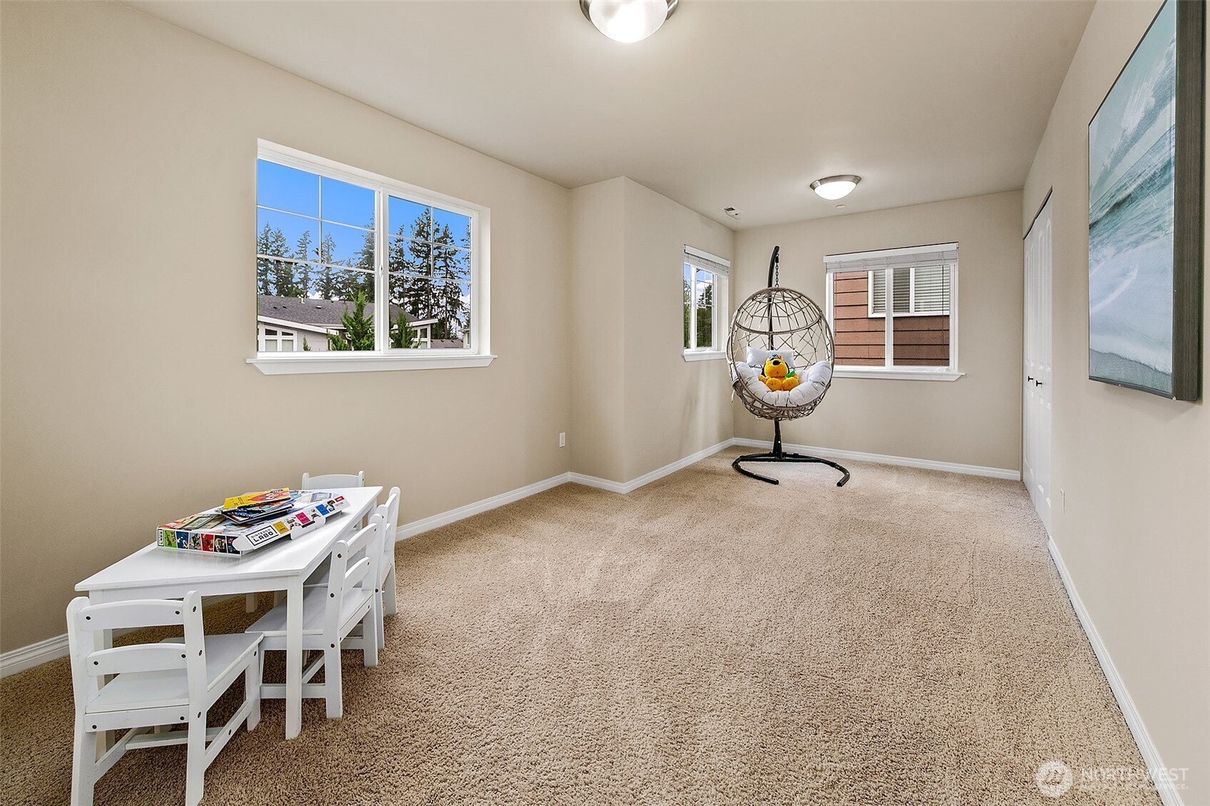 1528 211th Place NE, Sammamish, WA 98074