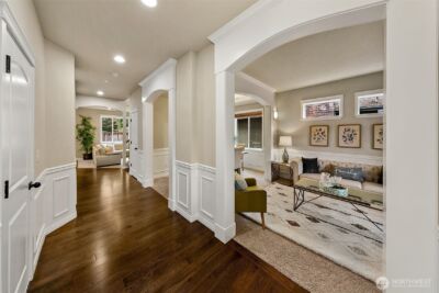 1528 211th Place NE, Sammamish, WA 98074 - Photo 3