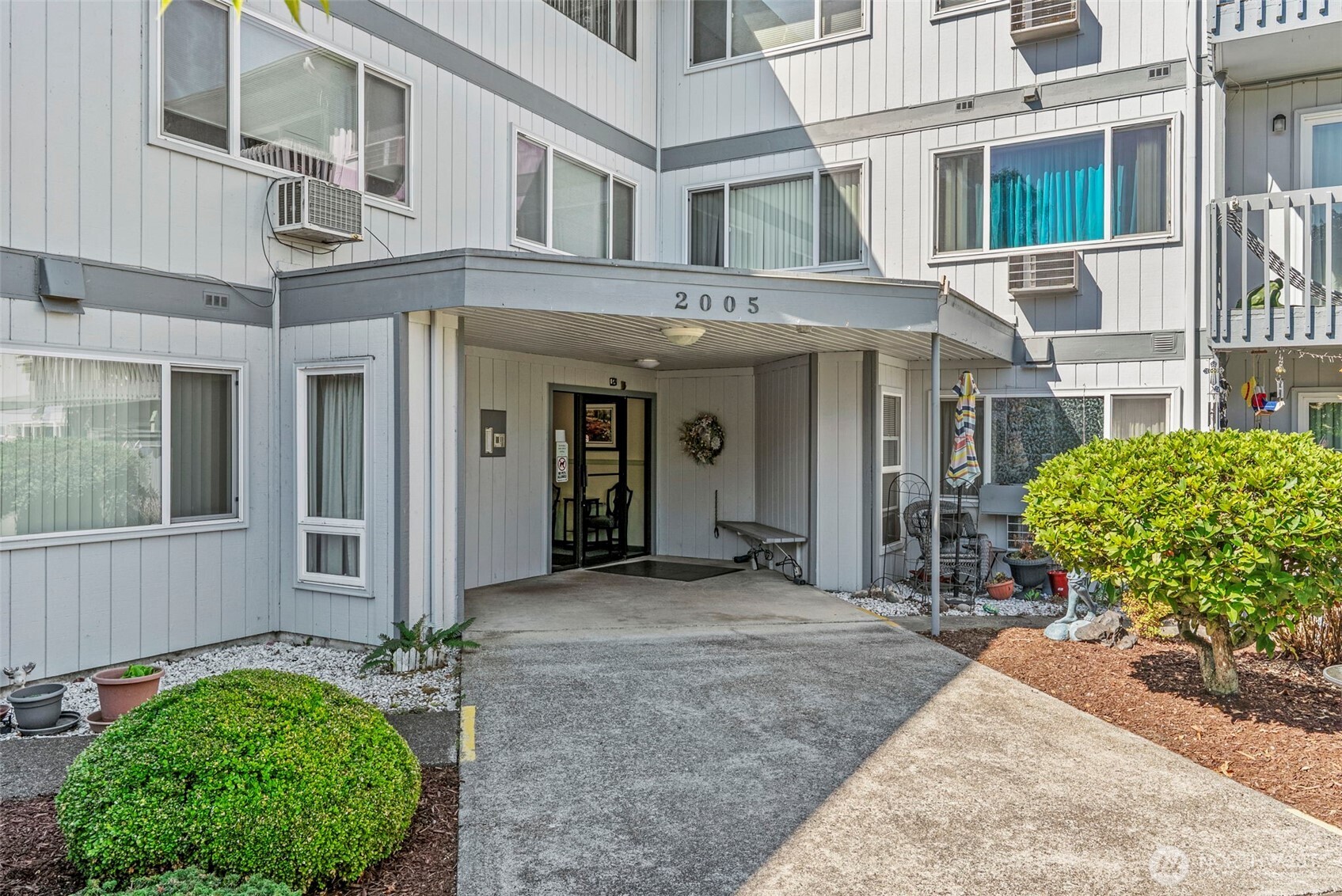 2005 Tibbetts Drive #106, Longview, WA 98632