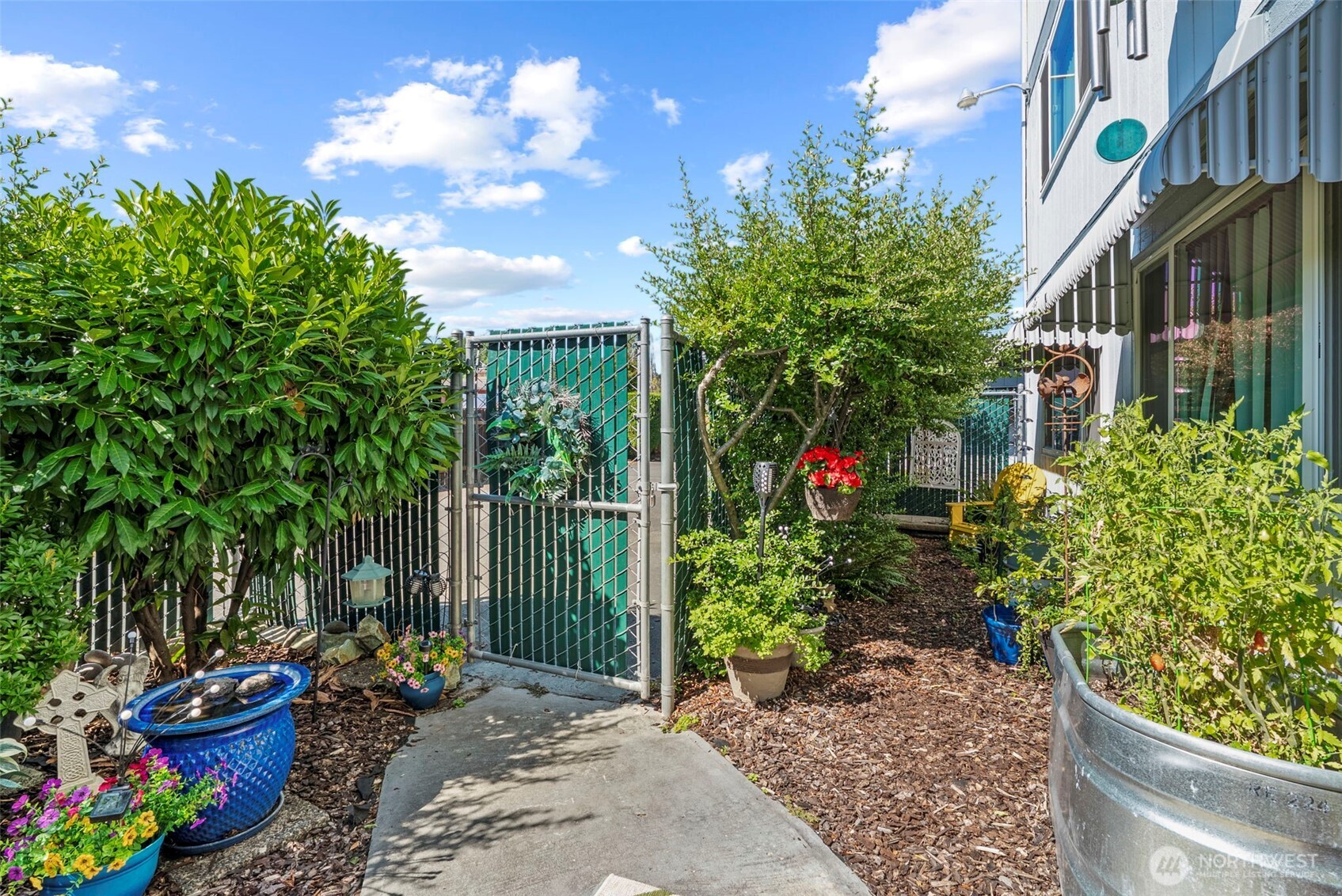 2005 Tibbetts Drive #106, Longview, WA 98632