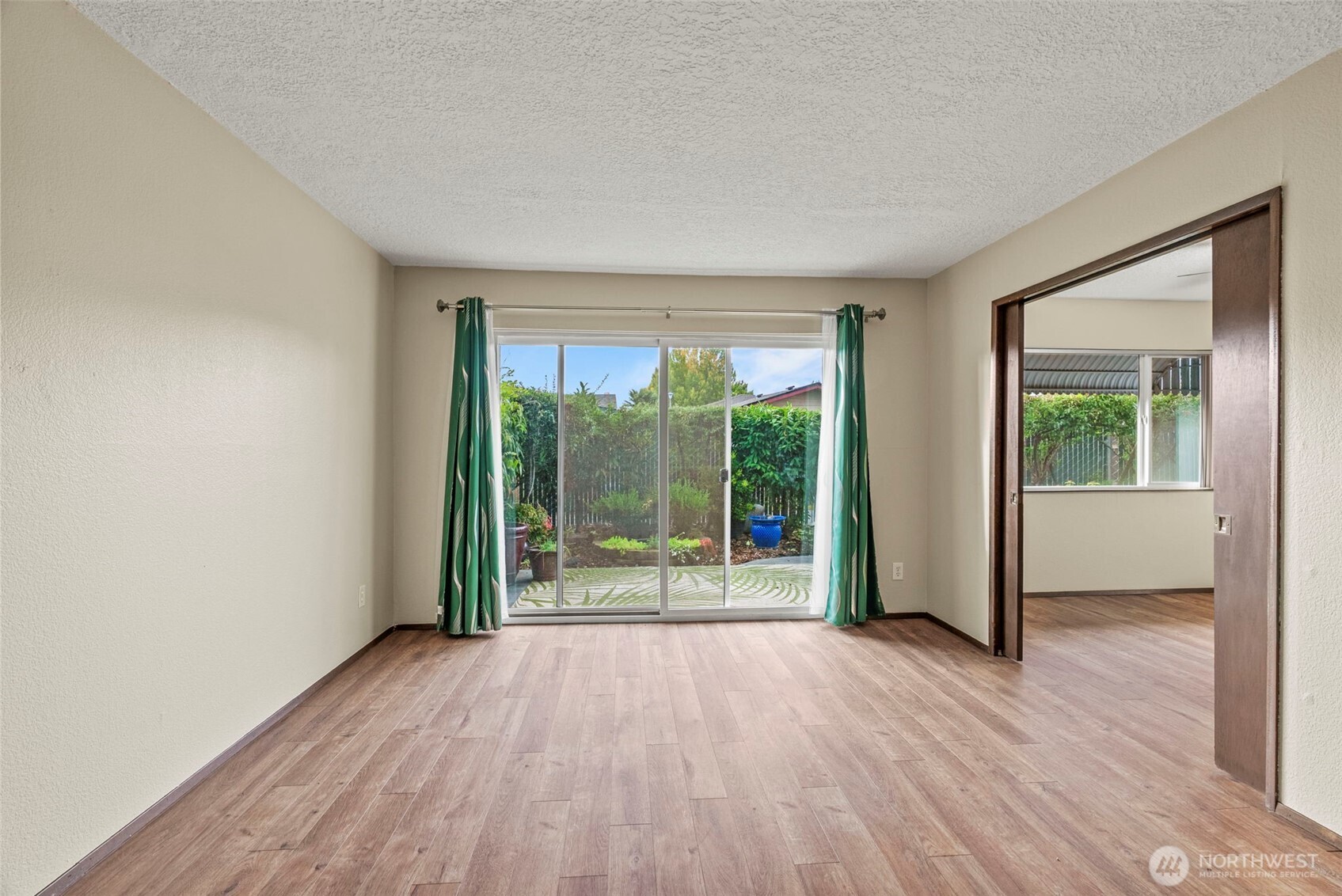 2005 Tibbetts Drive #106, Longview, WA 98632