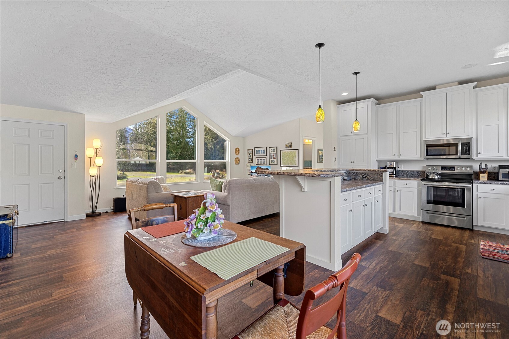 8189 Memory Lane , Concrete, WA 98237