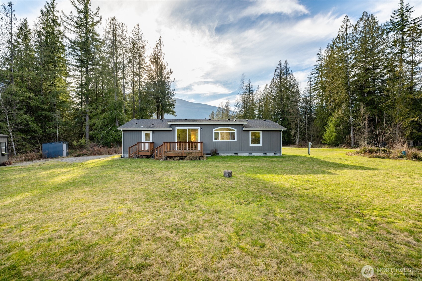 8189 Memory Lane , Concrete, WA 98237
