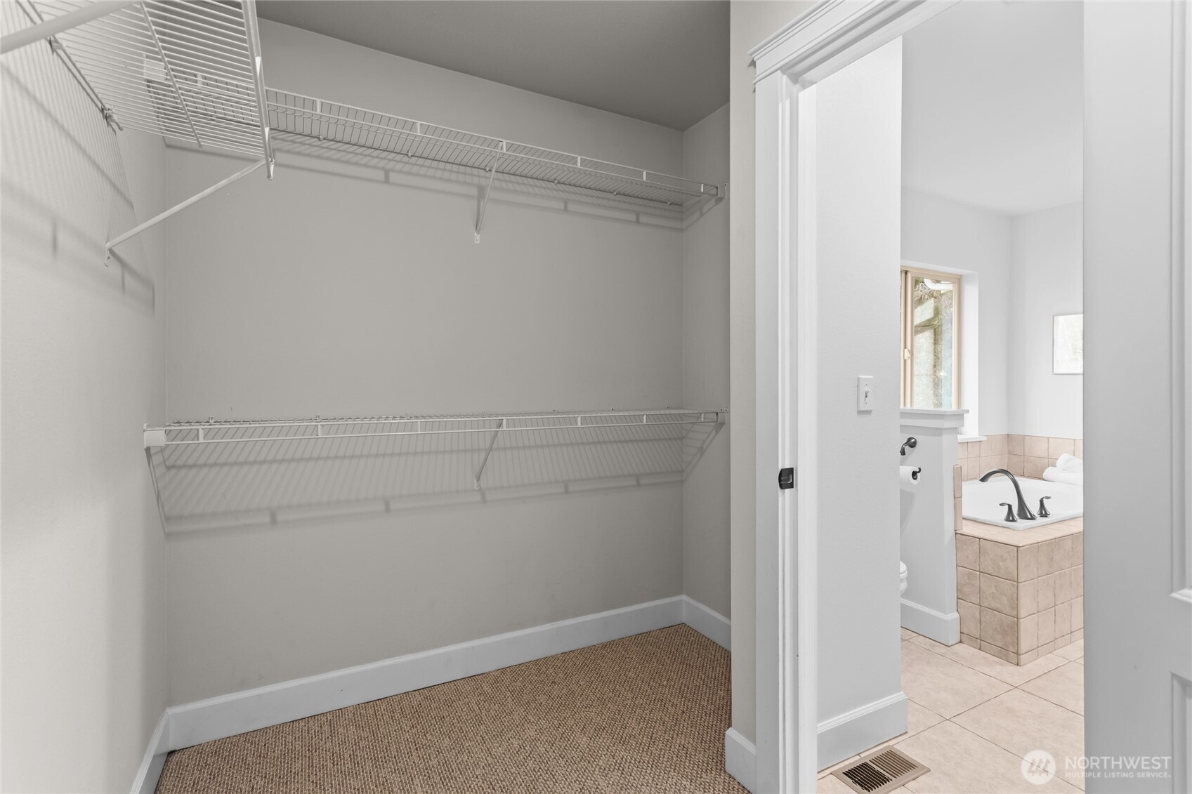 2141 107th Lane SE, Olympia, WA 98501