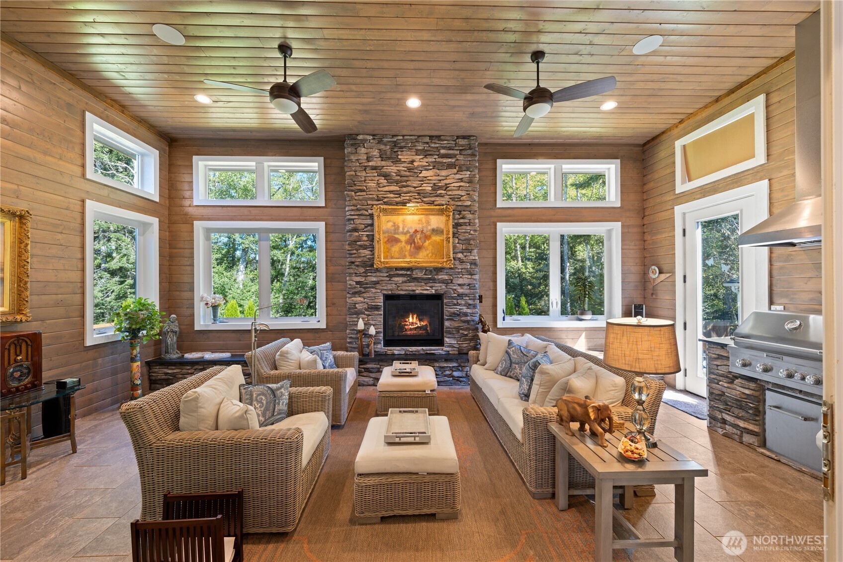 15672 N Deception Shores Drive , Anacortes, WA 98221-8266