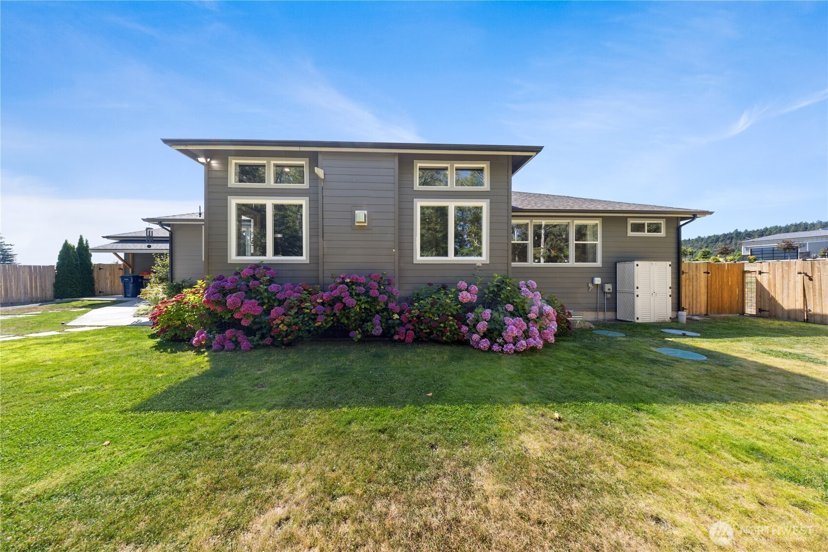 15672 N Deception Shores Drive , Anacortes, WA 98221-8266