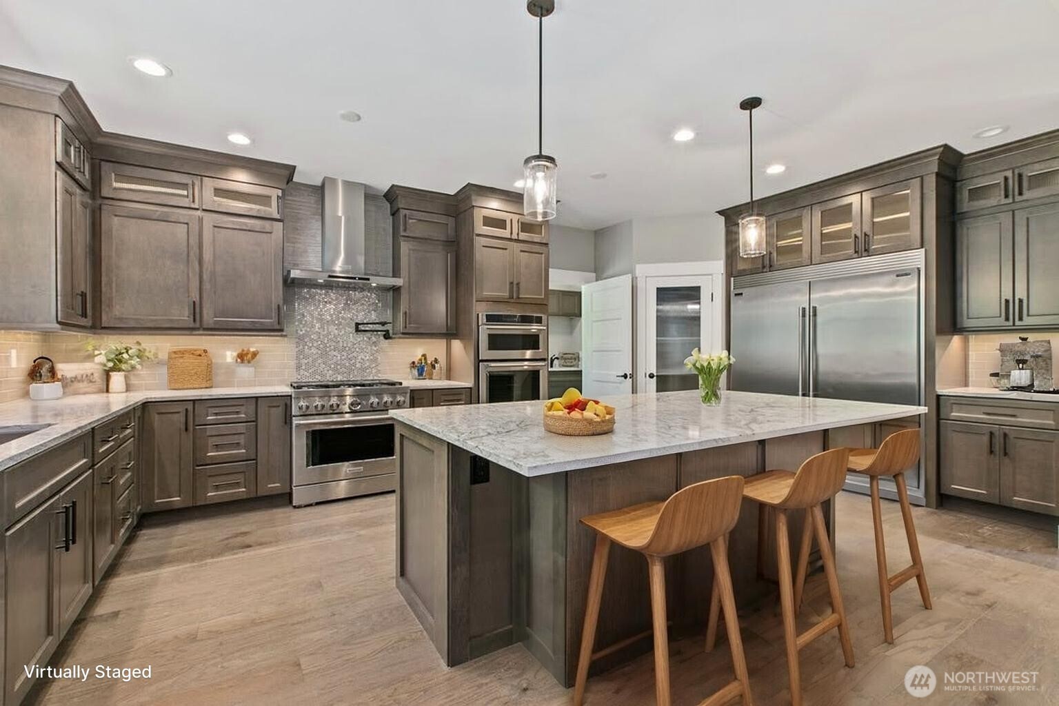 15672 N Deception Shores Drive , Anacortes, WA 98221-8266