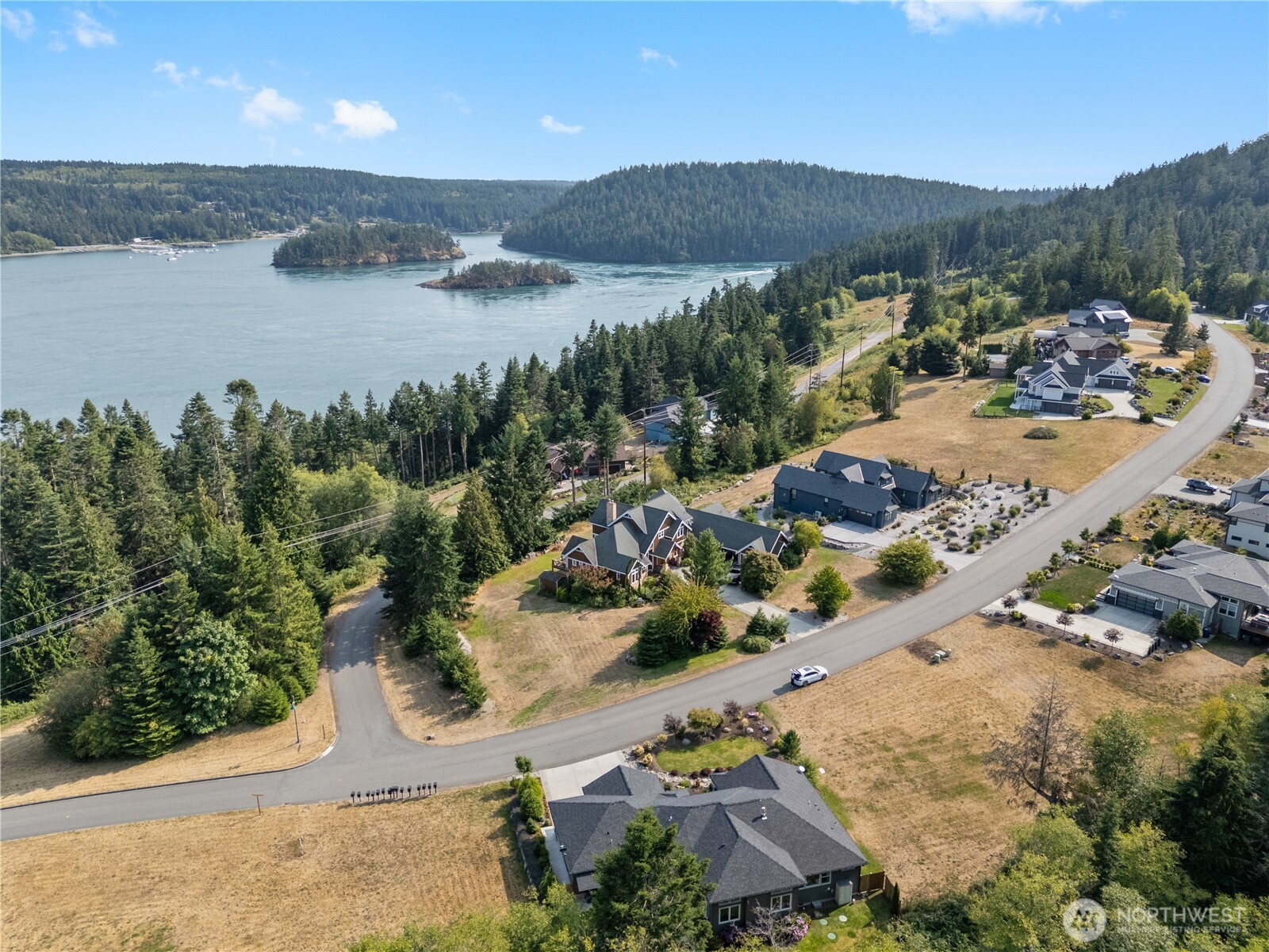 15672 N Deception Shores Drive , Anacortes, WA 98221-8266