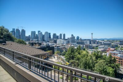 745 Bellevue Avenue E #402, Seattle, WA 98102 - Photo 12