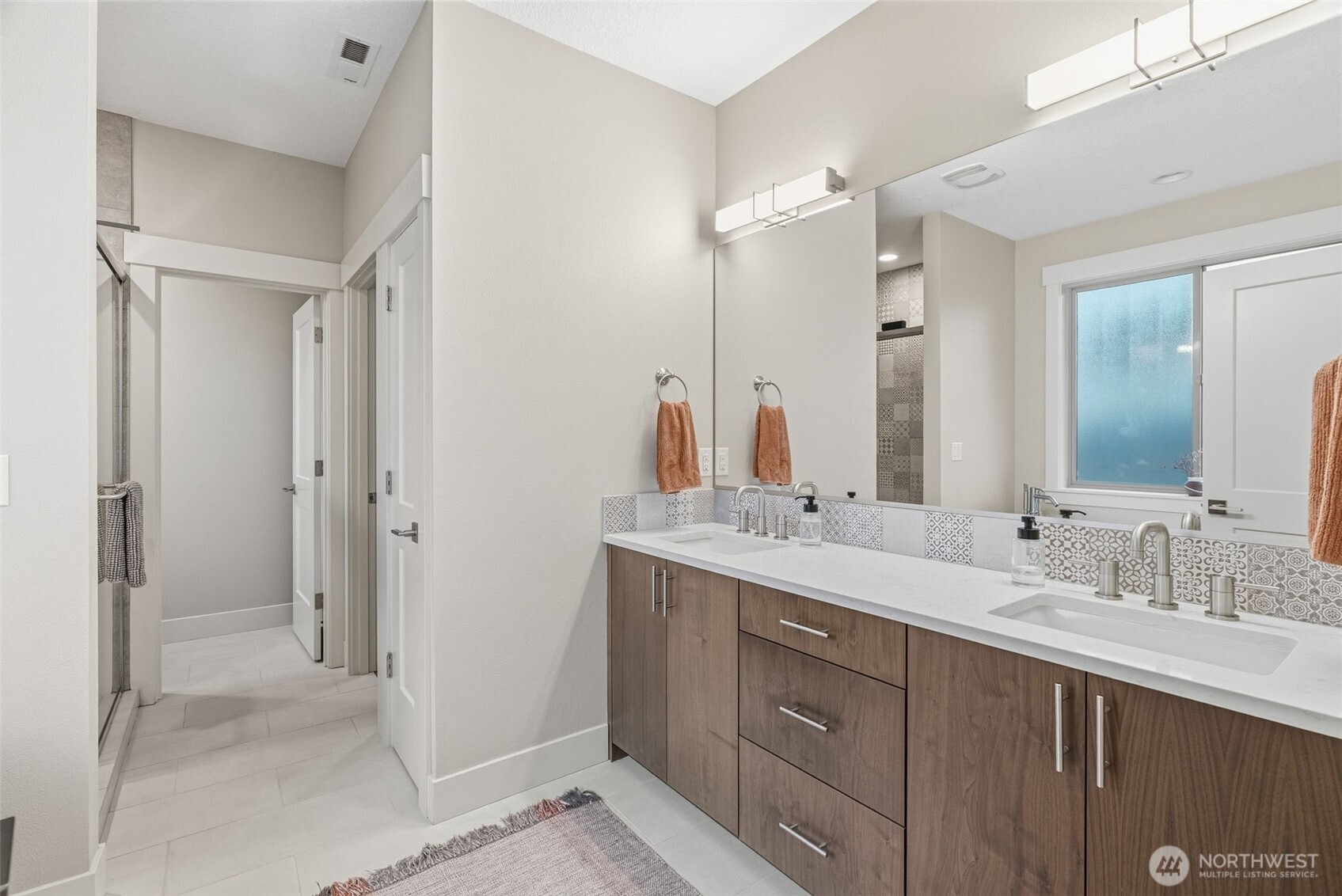 1707 NW 114th Circle , Vancouver, WA 98685