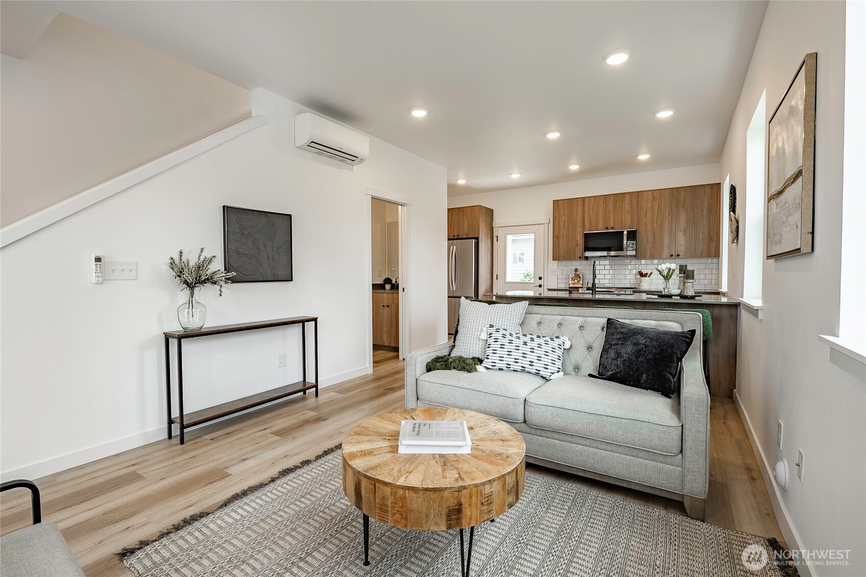 212 E Grover Street , Lynden, WA 98264