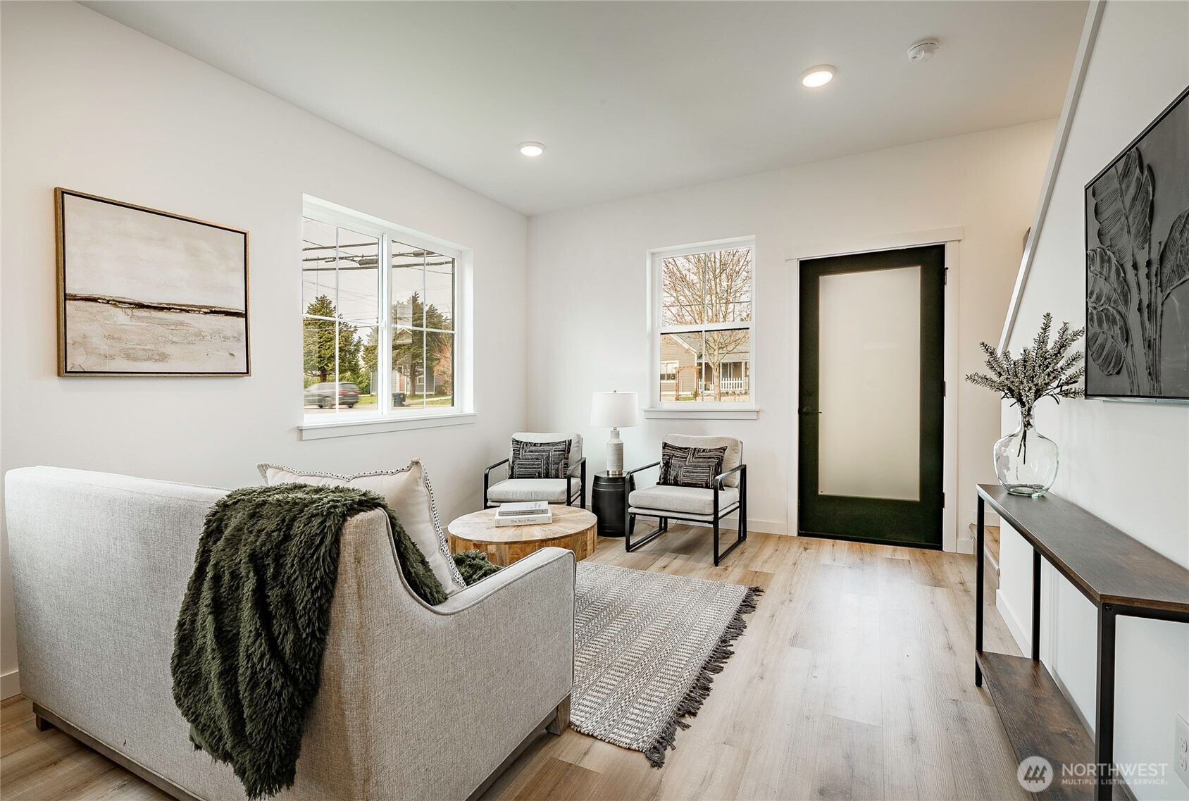 212 E Grover Street , Lynden, WA 98264