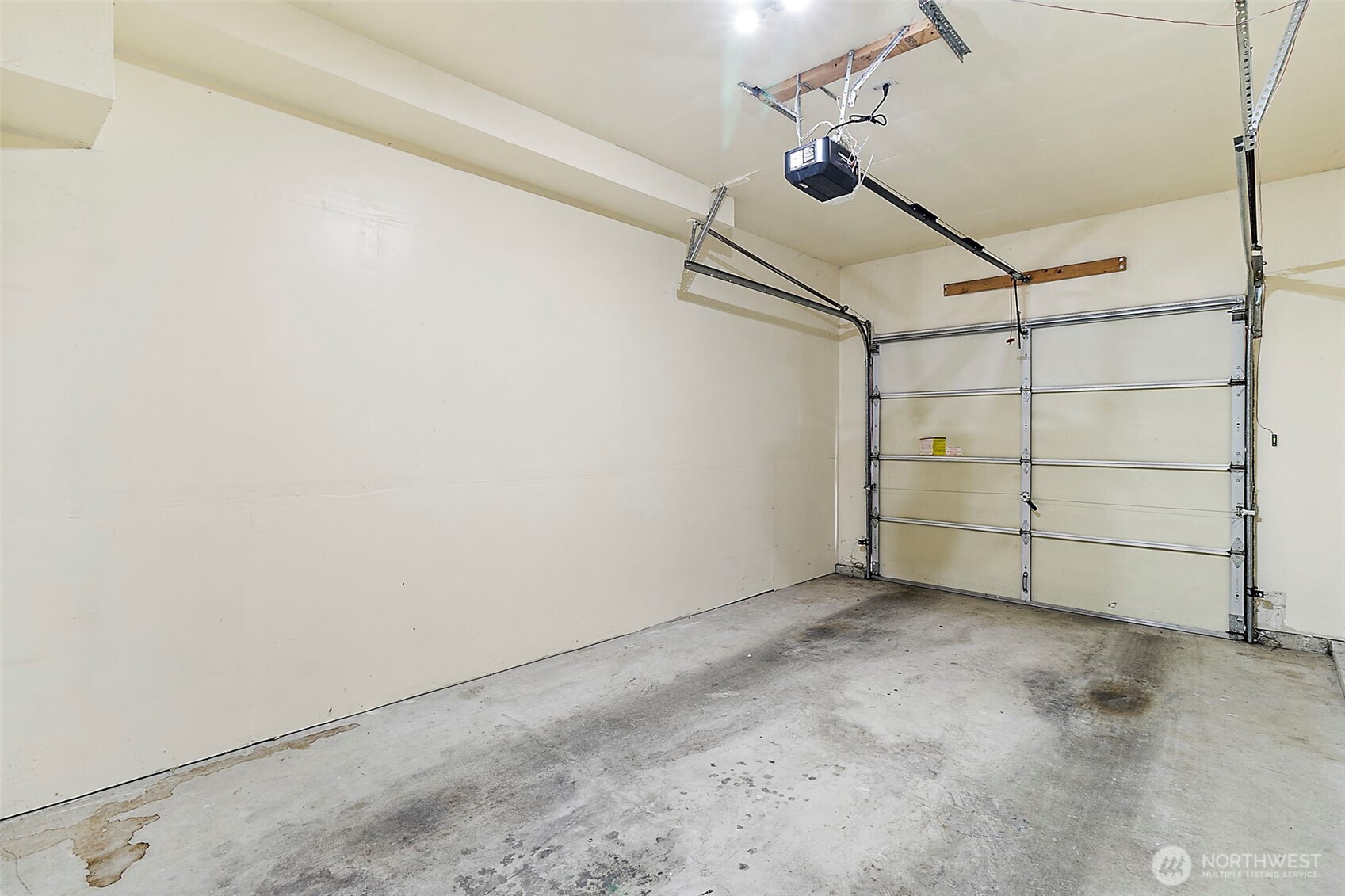 4710 Mill Pond Dr SE #304, Auburn, WA 98092