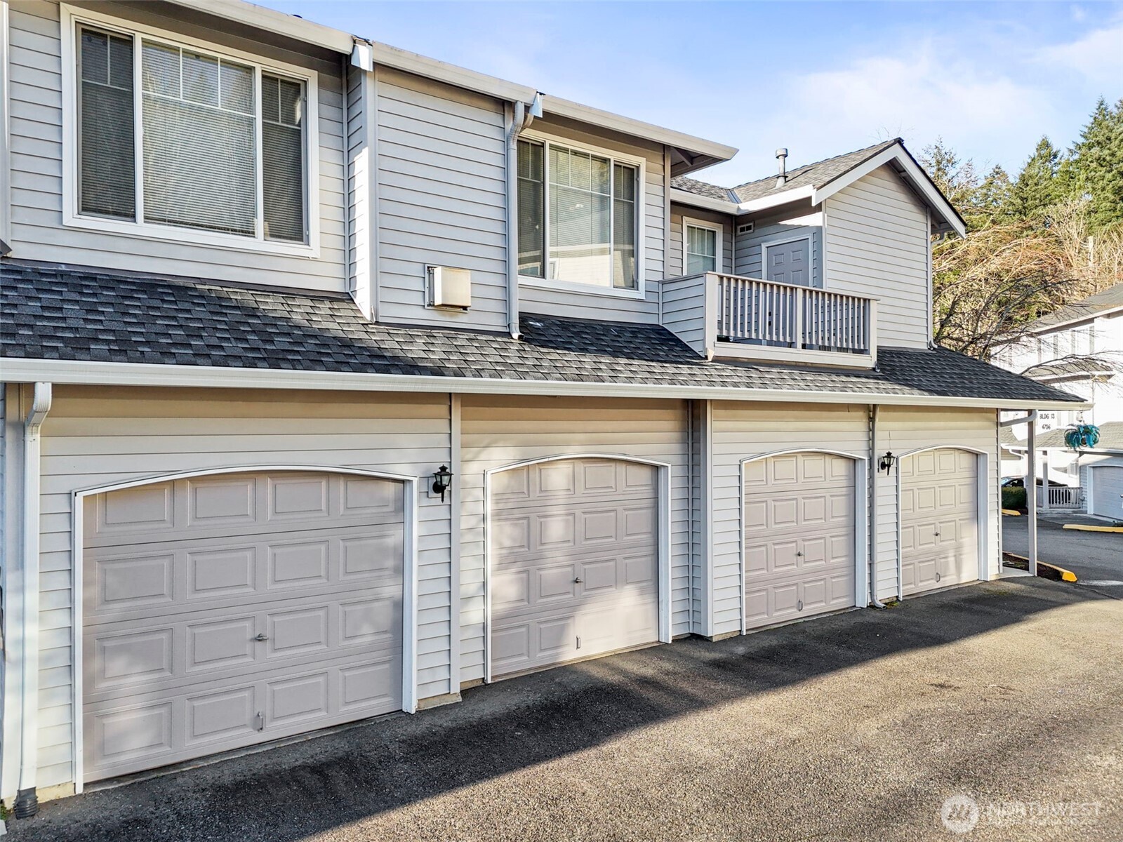 4710 Mill Pond Dr SE #304, Auburn, WA 98092