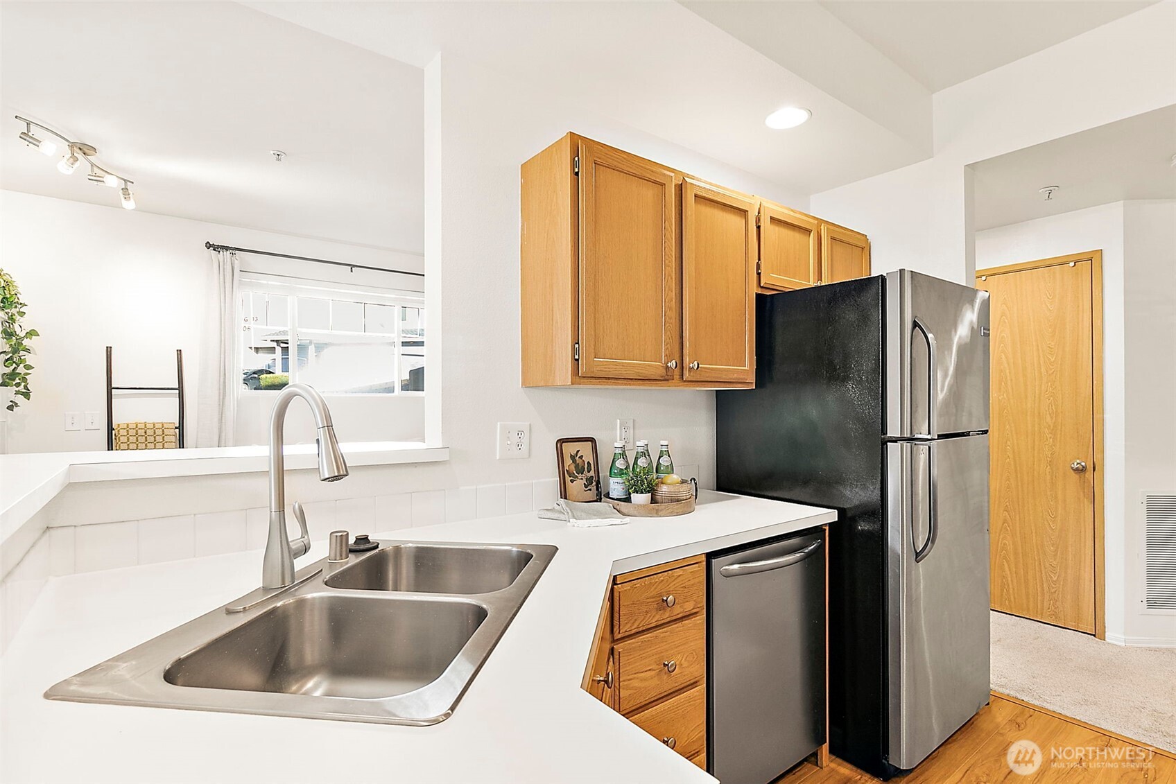 4710 Mill Pond Dr SE #304, Auburn, WA 98092