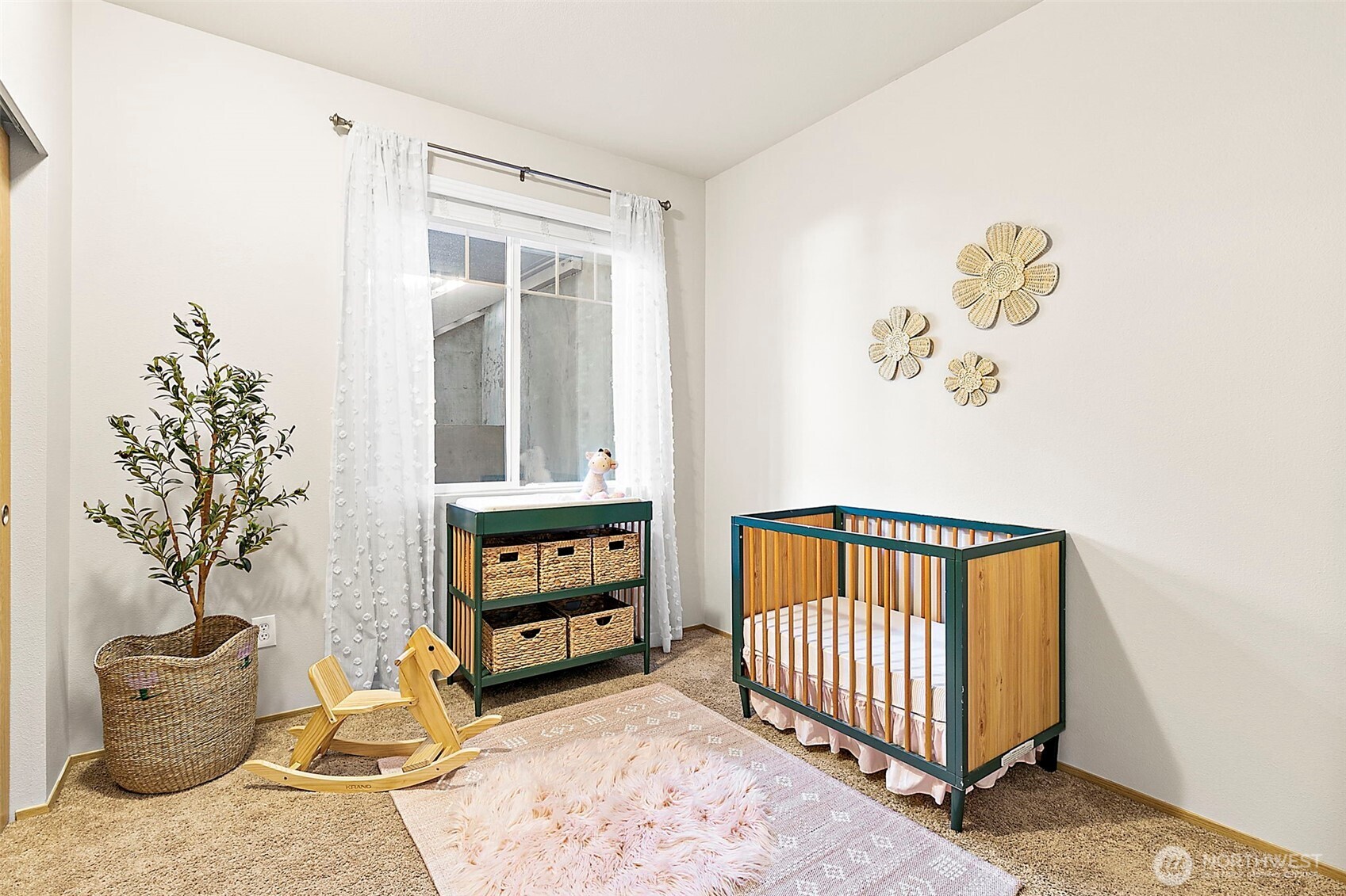 4710 Mill Pond Dr SE #304, Auburn, WA 98092