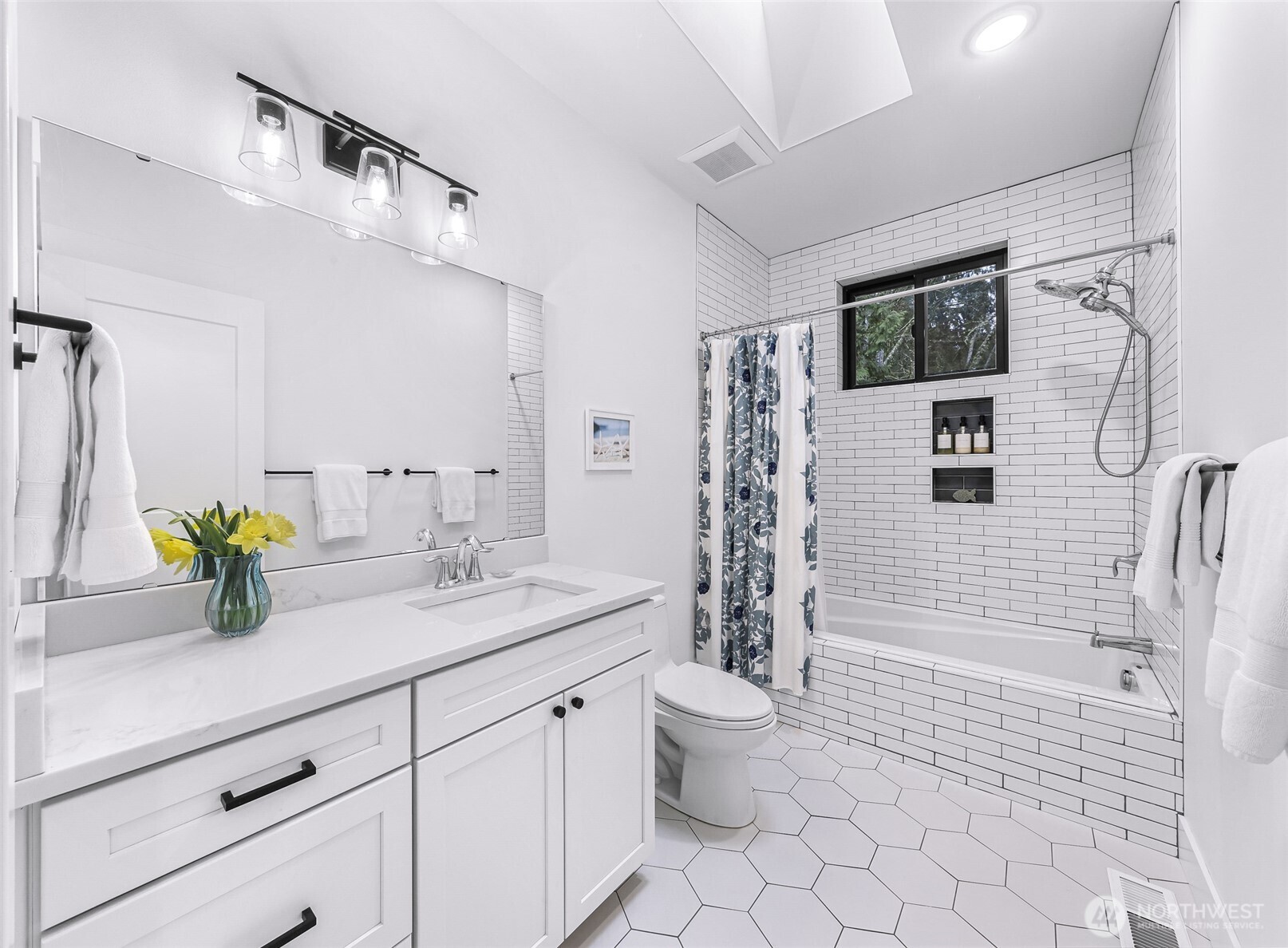 4336 Meander Lane , Langley, WA 98260