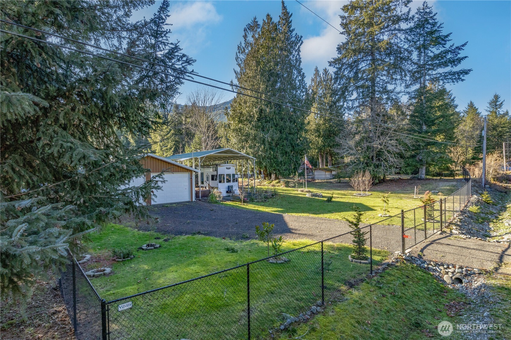 60 Pinto Lane , Brinnon, WA 98320