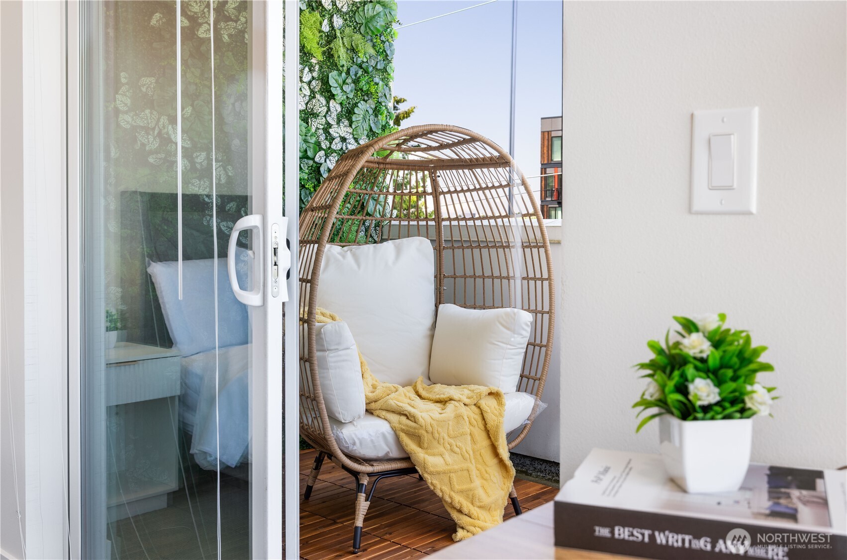 2220 Franklin Avenue E #C, Seattle, WA 98102