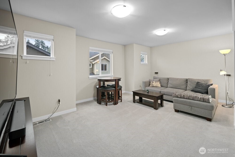 8609 244th Street SW #11, Edmonds, WA 98026