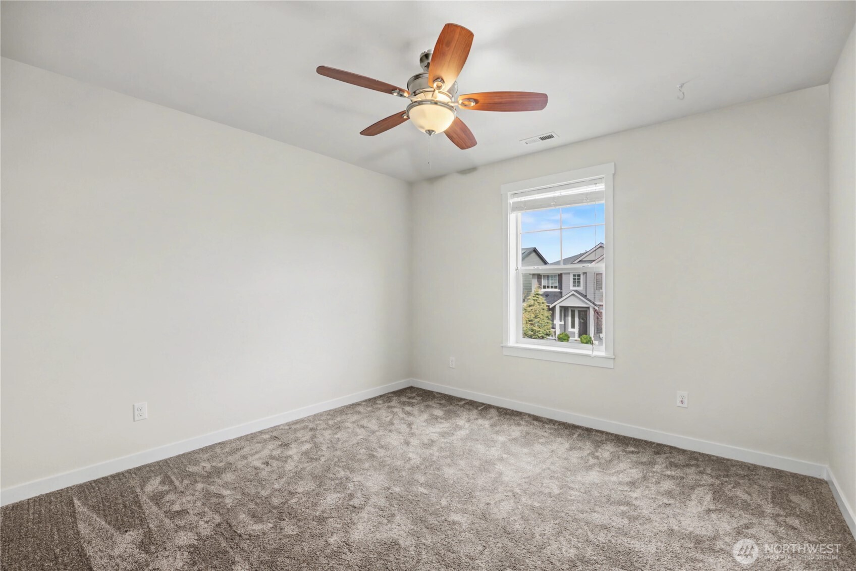 13134 180th Avenue E, Bonney Lake, WA 98391