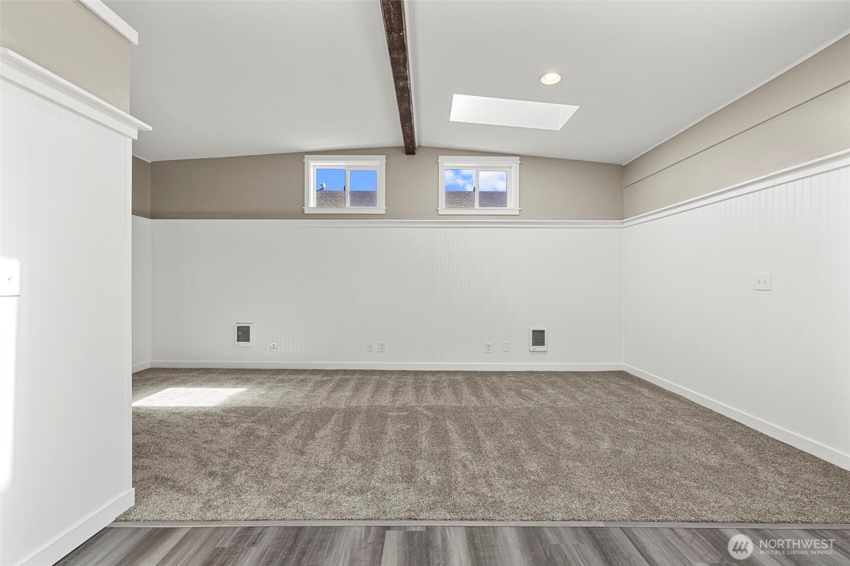 480 SE Ely Street , Oak Harbor, WA 98277