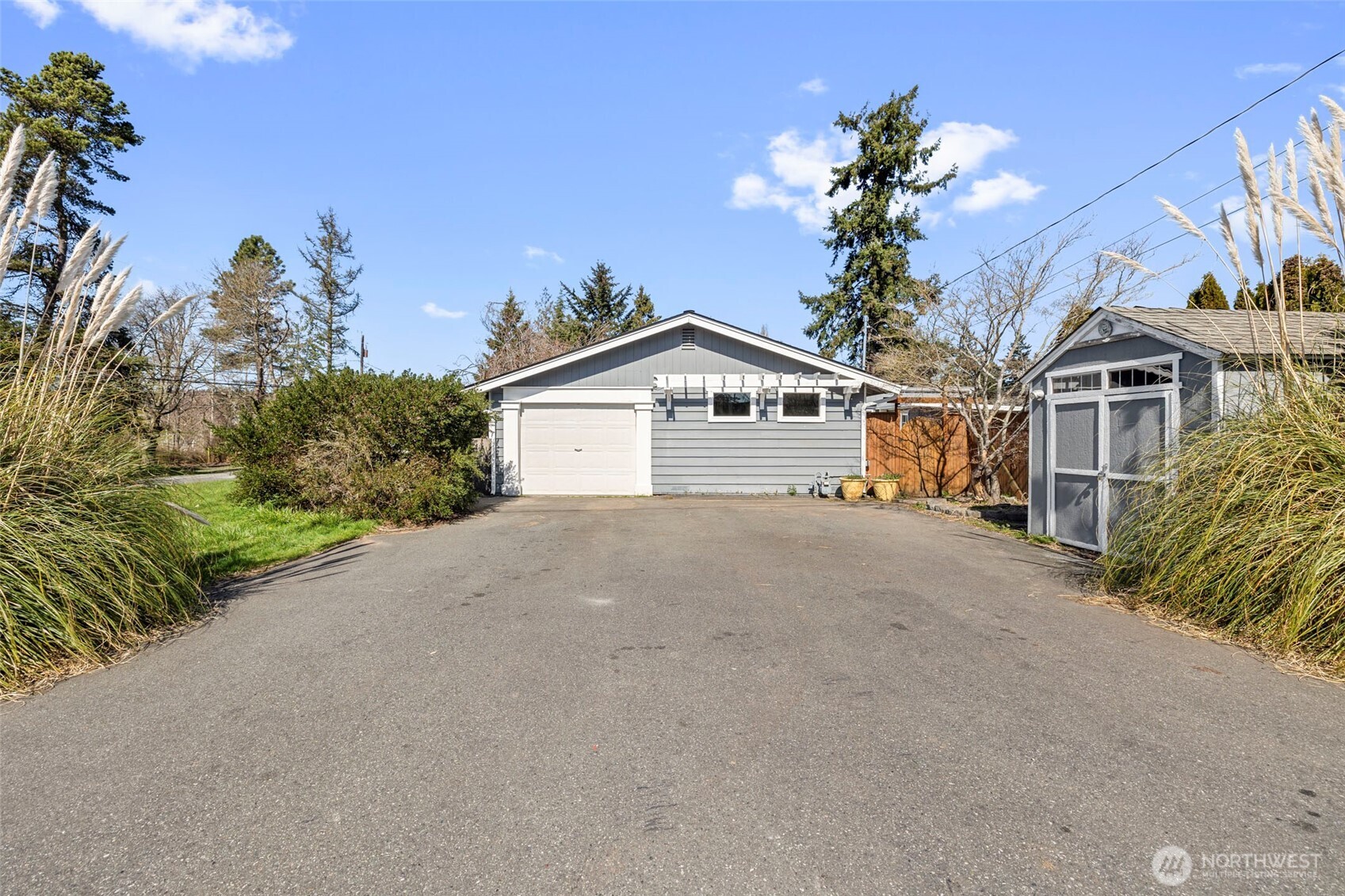 480 SE Ely Street , Oak Harbor, WA 98277