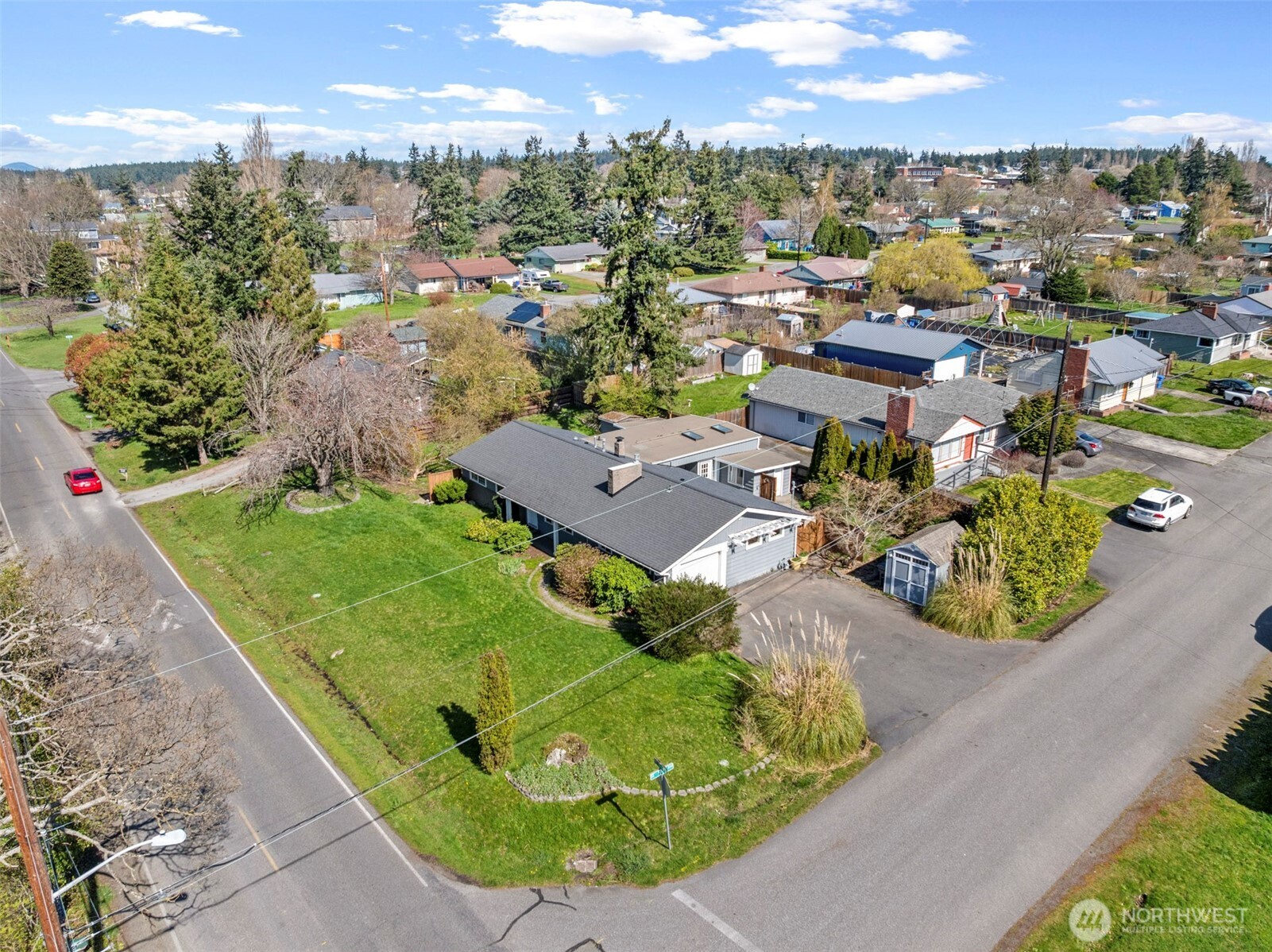 480 SE Ely Street , Oak Harbor, WA 98277