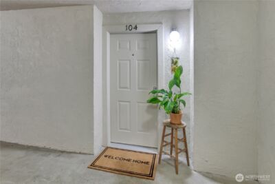 13209 Newcastle Way #A104, Newcastle, WA 98059 - Photo 4