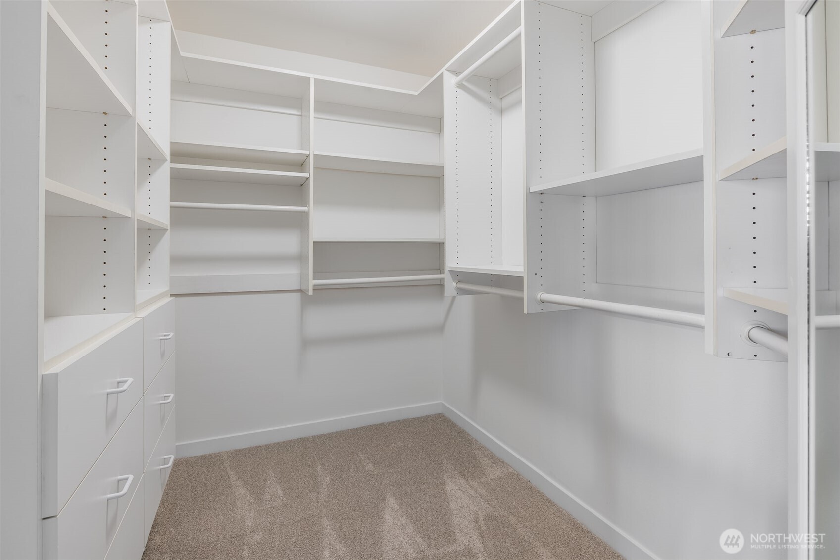 8712 59th Avenue Ct SW, Lakewood, WA 98499