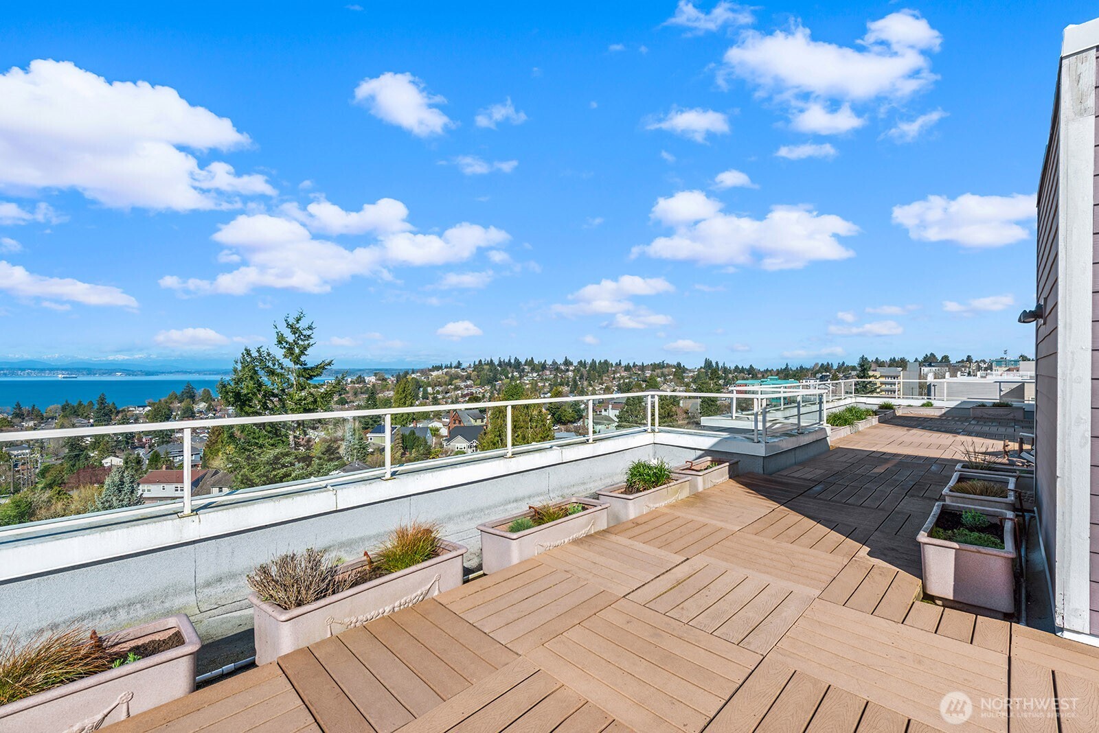 4847 California Avenue SW #402, Seattle, WA 98116