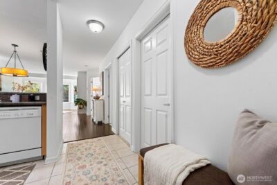 4847 California Avenue SW #402, Seattle, WA 98116 - Photo 4