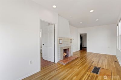 913 24th Avenue E, Seattle, WA 98112 - Photo 15