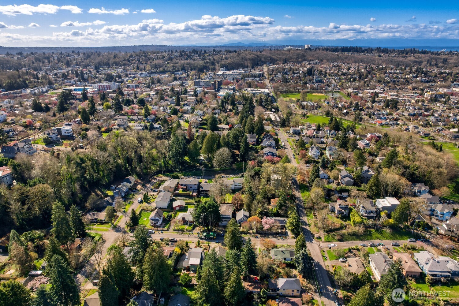 4712 44th Avenue S, Seattle, WA 98118