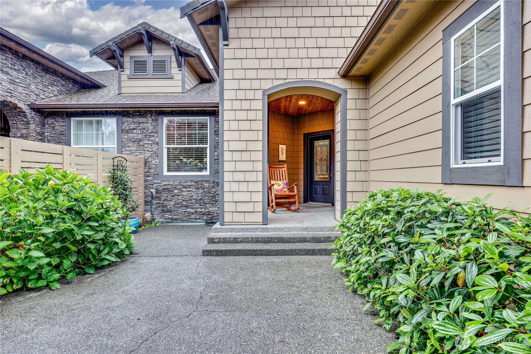 111 Mount Baker Drive , Sequim, WA 98382