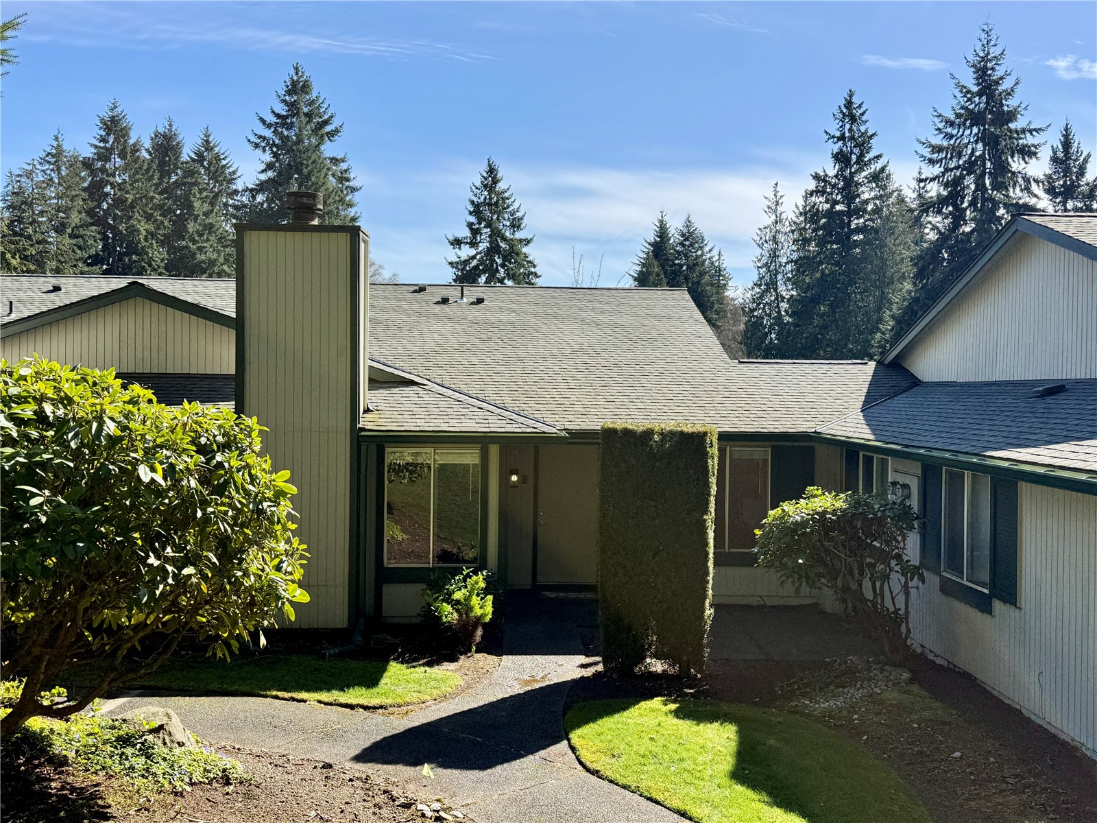 526 S 323rd Place #11F, Federal Way, WA 98003-5834