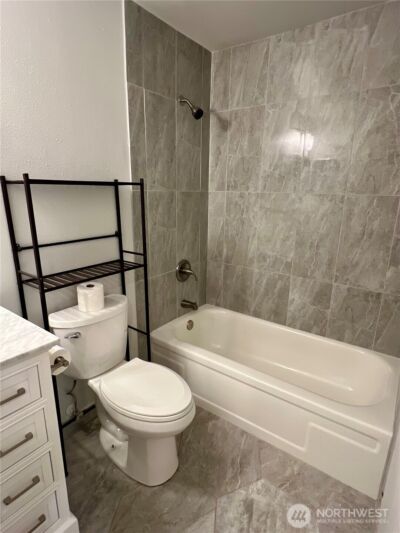 526 S 323rd Place #11F, Federal Way, WA 98003-5834 - Photo 17