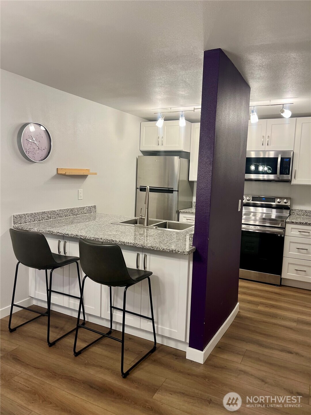 526 S 323rd Place #11F, Federal Way, WA 98003-5834